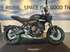 ＴＲＩＵＭＰＨ　トライデント６６０　クイックシフター付き