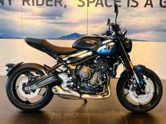 ＴＲＩＵＭＰＨ　トライデント６６０