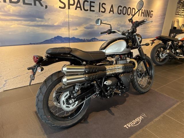 スクランブラー900アイコンエディション