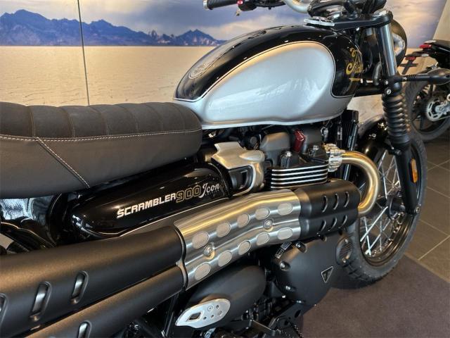 スクランブラー900アイコンエディション