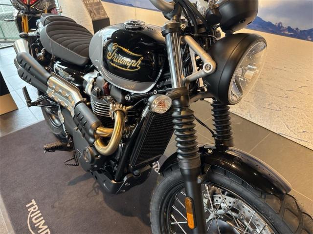 スクランブラー900アイコンエディション