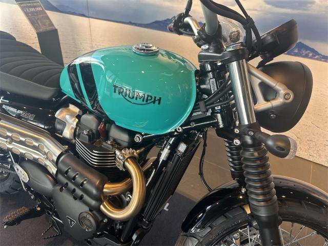 スクランブラー900