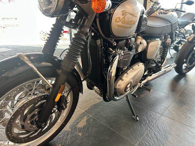 ボンネビルT120 アイコンエディション