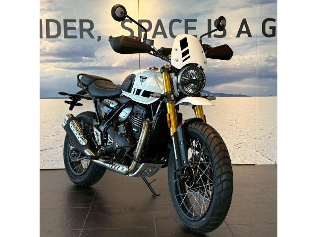 スクランブラー400XC 2026年新型モデル入荷しました！！