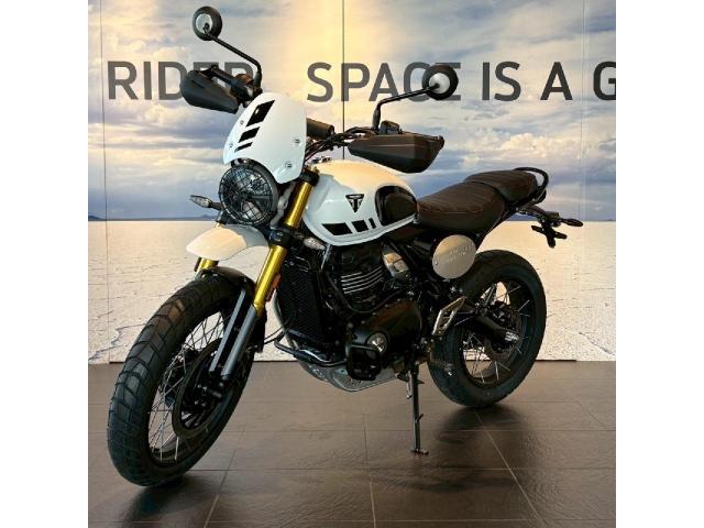 スクランブラー400XC 2026年新型モデル入荷しました！！