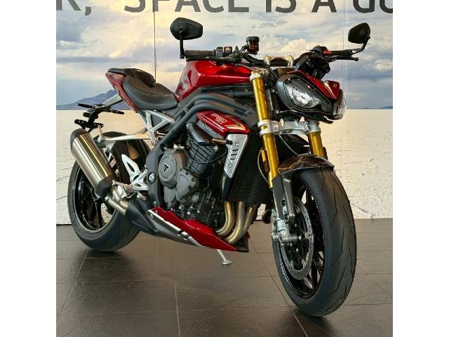 スピードトリプル1200RS