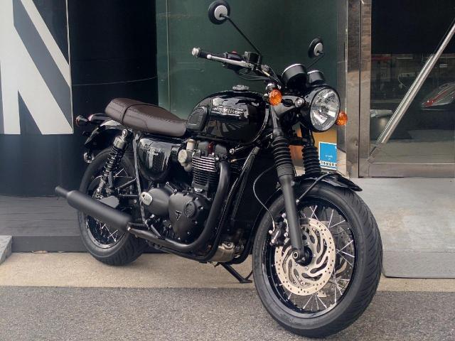 ボンネビルT120Black