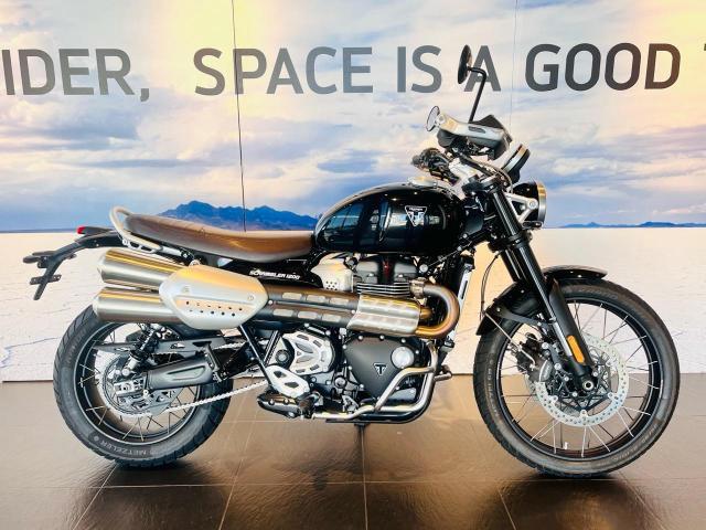 スクランブラー1200X アクセサリーパーツ装着済