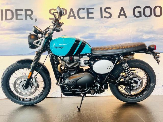 スクランブラー900