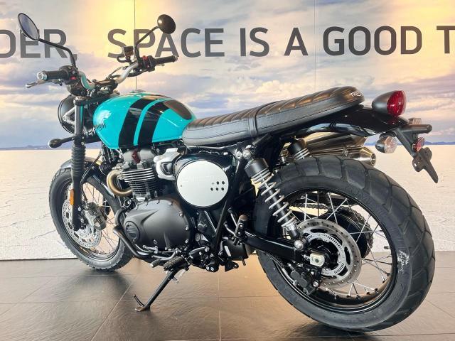 スクランブラー900