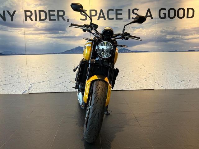 トライデント660 オプション多数装備