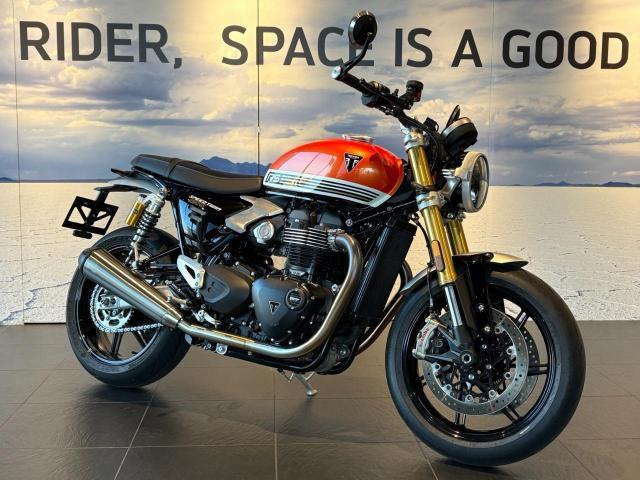 スピードトリプル1200RS