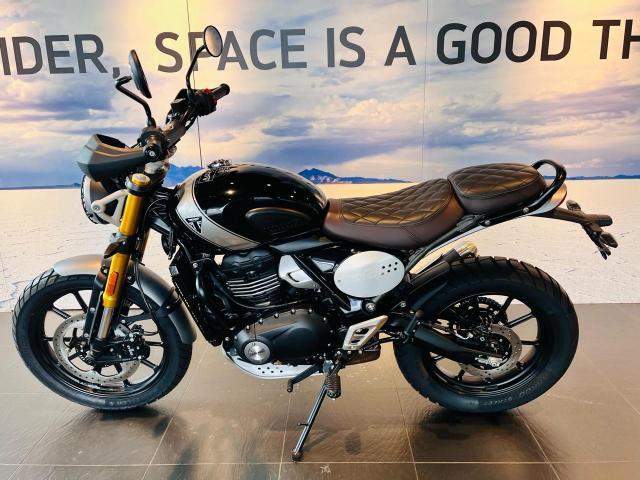 スクランブラー400X