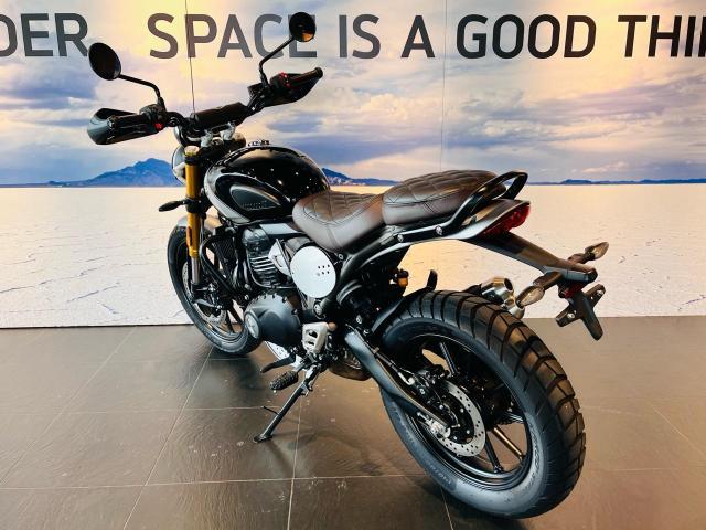 スクランブラー400X