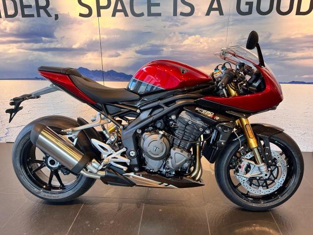 スピードトリプル1200RR