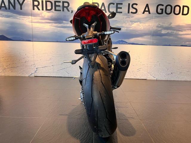 スピードトリプル1200RR