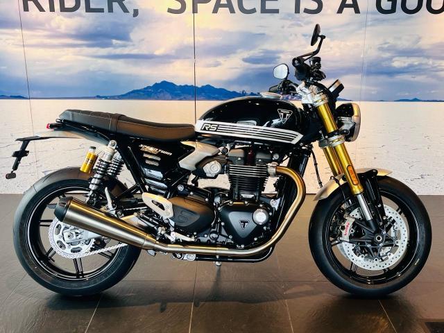 スピードツイン1200RS 新車