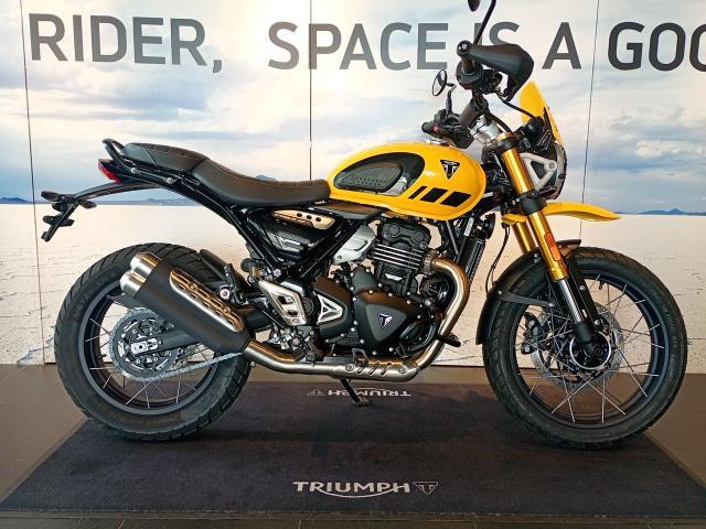 スクランブラー400XC 2026年モデル レーシングイエロー