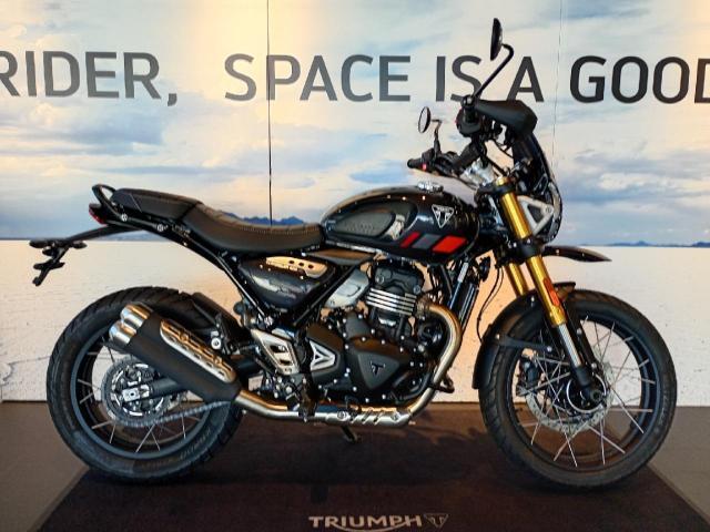 スクランブラー400XC 2026年モデル ストームグレー