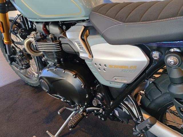 スクランブラー900 2026年モデル新車 アーバングレー