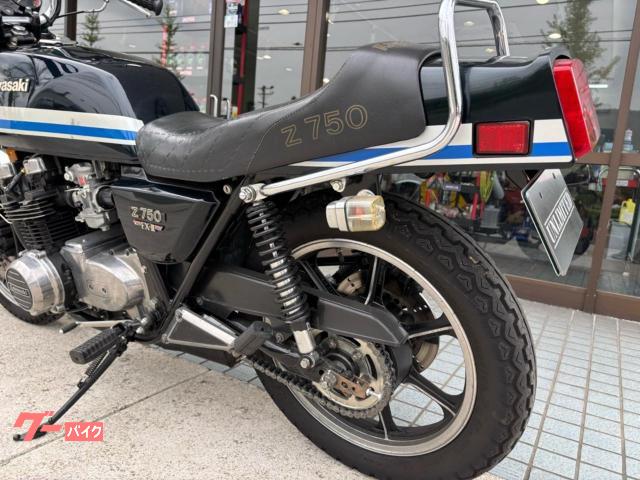 カワサキ Z750FXIII L1昭和57年 純正部品付属 CR