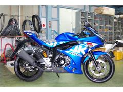 スズキ　ＧＳＸ−Ｒ１２５　ＡＢＳ　フューエルインジェクション　４ストローク　ＤＬ３２Ｄ