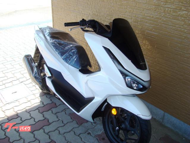 沖縄限定☆ウーバー仕様ホンダ PCX125 白