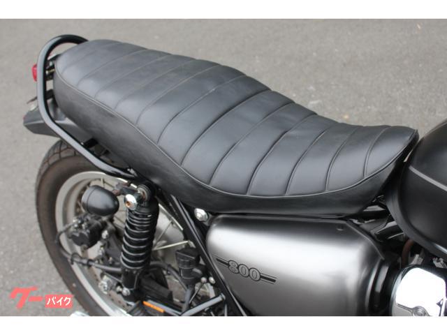 カワサキ W800 ストリート メタリックフラットスパークブラック
