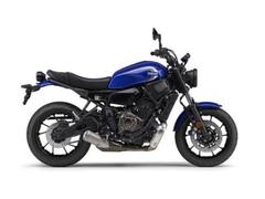 ヤマハ　ＸＳＲ７００　最新モデル