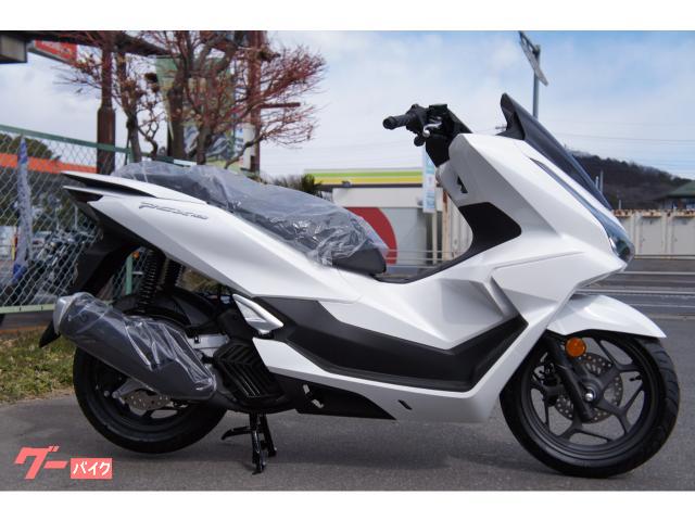 ＰＣＸ１６０　２０２５年モデル　パールスノーフレークホワイト