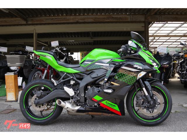 カワサキ Ninja ZX－25R SE ABS フューエル