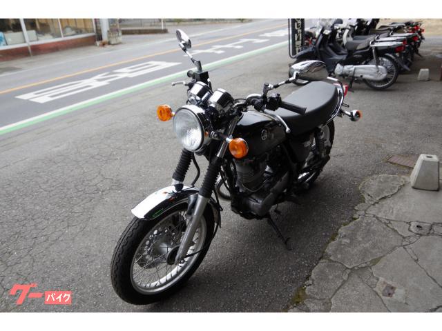 ヤマハ SR400 フューエルインジェクション 4ストローク