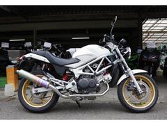 ホンダ　ＶＴＲ２５０　フューエルインジェクション　４ストローク　２型