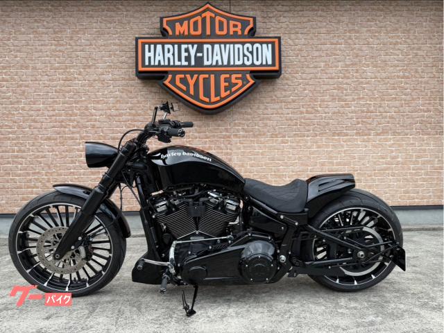 Harley-Davidson バイクタンク 黒 汎用　約30cm Harley-Davidson バイクタンク 黒 汎用 約30cm 投稿詳細｜MOTOCLE