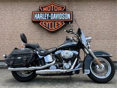 ＨＡＲＬＥＹ−ＤＡＶＩＤＳＯＮ　ＦＬＳＴＣ　ヘリテイジソフテイルクラシック　キャブ車