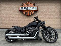 ＨＡＲＬＥＹ−ＤＡＶＩＤＳＯＮ　ＦＸＢＲ　ソフテイル　ブレイクアウト　フルカスタム車両　認定中古車