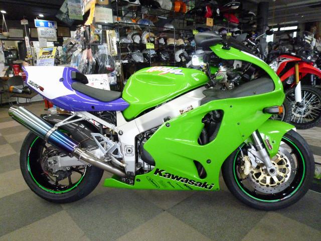 KAWASAKI NINJA ZX-7RR | 1997 | GREEN | 32,811 km | details | Japanese ...