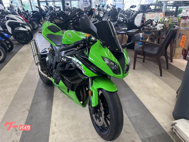 中古 KAWASAKI カワサキ Ninja ZX−25R SE 2021 は