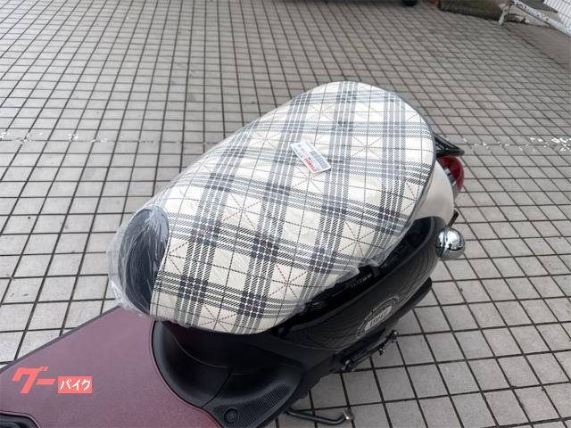 ヤマハ ビーノ20th Anniversary Edition シート