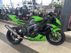 カワサキ　Ｎｉｎｊａ　ＺＸ−６Ｒ
