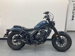 ホンダ　レブル２５０　ＭＣ４９　社外マフラー　社外ハンドル　エンジンガード　スマホホルダー　ＵＳＢ電源