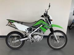 カワサキ　ＫＬＸ１２５　社外マフラー　Ｒキャリア