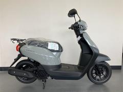 ホンダ　タクト・ベーシック　パールディープマッドグレー