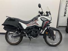 ホンダ　ＣＲＦ１９０Ｌ　サイドバッグ　ＵＳＢ電源　フォグランプ　エンジンガード