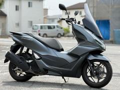 ホンダ　ＰＣＸ１６０　中古車　２０２３モデル　ティムグレーメタリック　純正ロングスクリーン