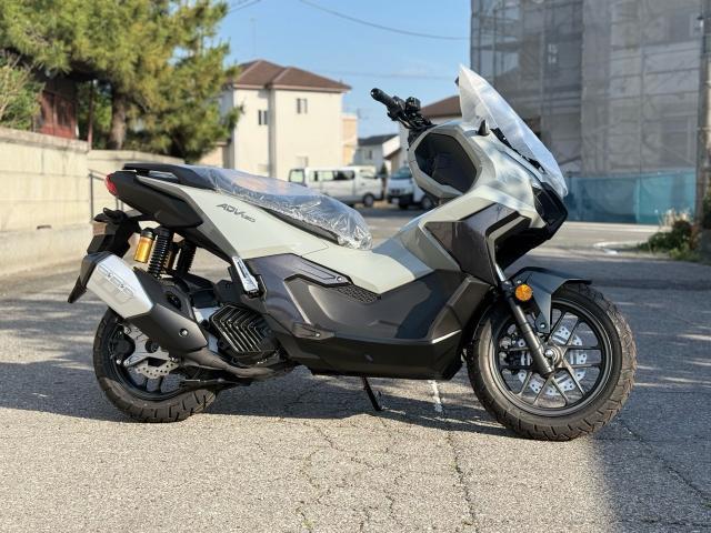 ホンダ ADV160 新車 2026モデル パールスモーキーグレー
