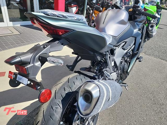 SAIBORG NDW×SHSver. グレーカモ カワサキ Ninja ZX－4R SE｜（有）ナカムラ