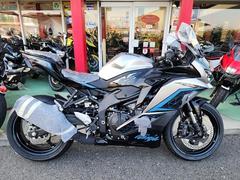 カワサキ　Ｎｉｎｊａ　ＺＸ−２５Ｒ　ＳＥ