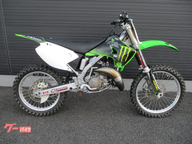ＫＸ１２５　２００４年モデル　プロサーキットチャンバー＆サイレンサー　ボイセンリードバルブ＆ゼネレーターカバー