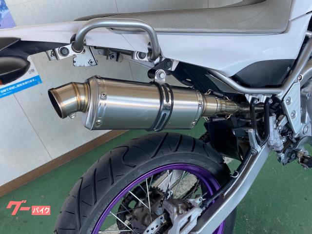 スズキ DR 650 SE 社外マフラー